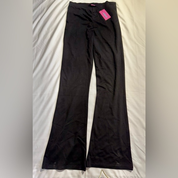 Edikted Pants - NWT: Edikted Flare Yoga black pants Stret…